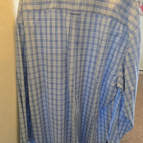 Izod button down shirt - Picture 2 of 2